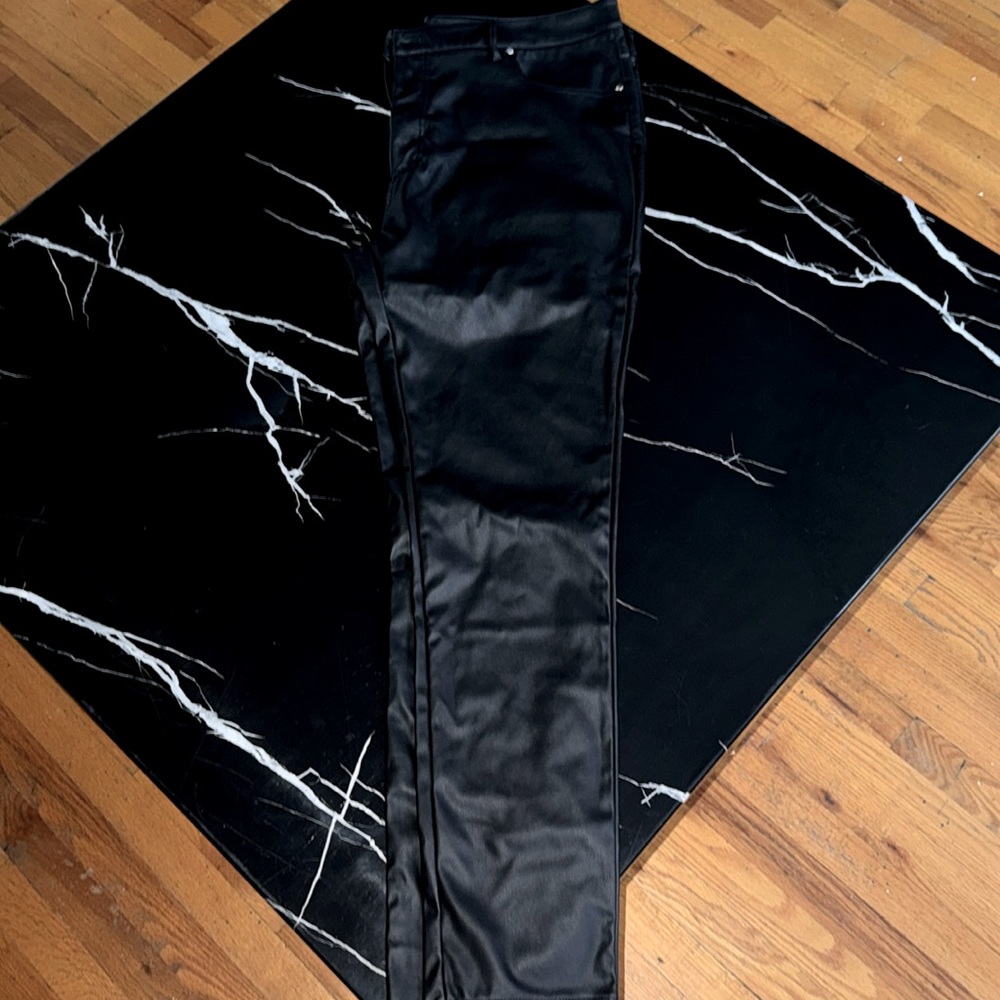 Men Faux leather skinny pants sz 38